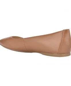 Nine West Alena Square-Toe Flats 9 Nine West Alena Square-Toe Flats