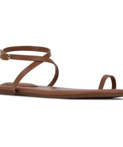 Nine West New Baxter Flat Sandals 8 Nine West New Baxter Flat Sandals