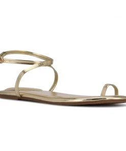 Nine West New Baxter Flat Sandals