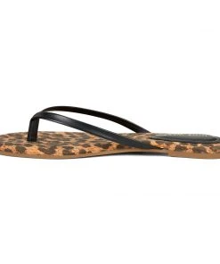 Nine West Flats Bossy Flat Thong Sandals 11 Nine West Flats Bossy Flat Thong Sandals