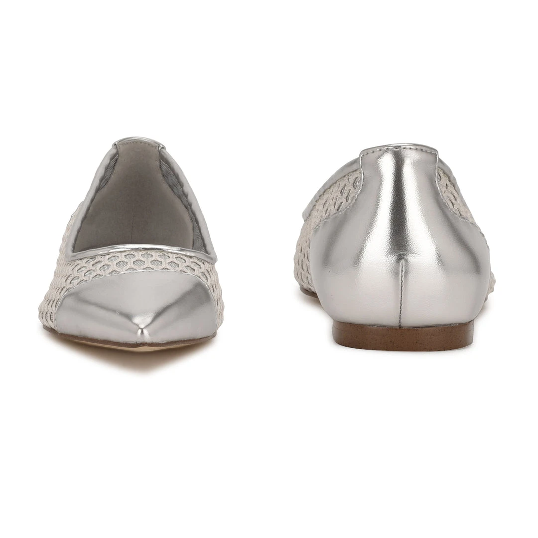 Nine West Metallic Mindset Brex Pointy Toe Flats 6 Nine West Metallic Mindset Brex Pointy Toe Flats