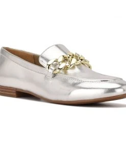 Nine West Metallic Mindset Chain Slip-On Loafers 8 Nine West Metallic Mindset Chain Slip-On Loafers