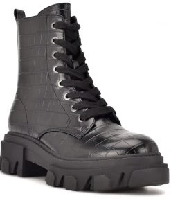 Nine West Clover Lug Sole Boots 8 Nine West Clover Lug Sole Boots