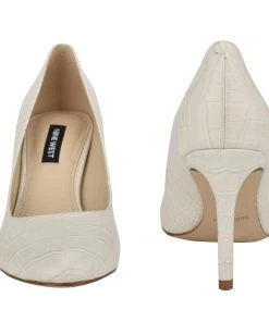 Nine West Dylan Round Toe Pumps Heels