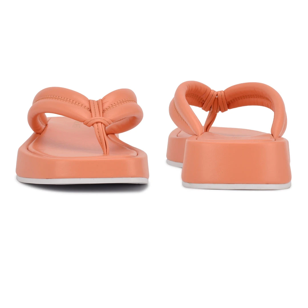 Nine West Efee Thong Sandals New 6 Nine West Efee Thong Sandals New