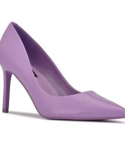 Nine West Ezra Pointy Toe Pumps Y2K Revival