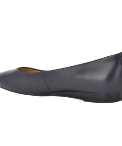 Nine West Ferdi 9x9 Pointy Toe Flats