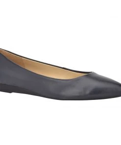 Nine West Ferdi 9x9 Pointy Toe Flats