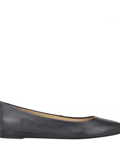 Nine West Ferdi 9x9 Pointy Toe Flats