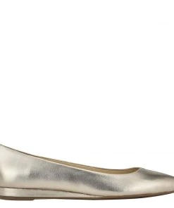 Nine West Metallic Mindset Ferdi 9x9 Pointy Toe Flats