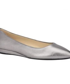 Nine West Metallic Mindset Ferdi 9x9 Pointy Toe Flats