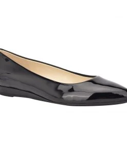 Nine West Ferdi 9x9 Pointy Toe Flats