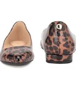 Nine West Ferdi 9x9 Pointy Toe Flats