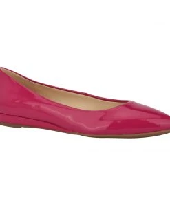 Nine West Ferdi 9x9 Pointy Toe Flats