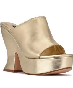 Nine West Y2K Revival Flower Platform Slide Sandals