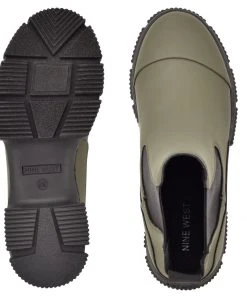 Nine West Iola Chelsea Lug Sole Booties Shoes 11 Nine West Iola Chelsea Lug Sole Booties Shoes