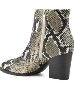 Nine West Niomi Round Toe Booties Boots & Booties 10 Nine West Niomi Round Toe Booties Boots & Booties