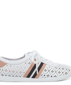 Nine West Flats Raven Lace Up Sneakers