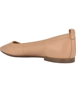 Nine West Raya Pointy Toe Flats 9 Nine West Raya Pointy Toe Flats