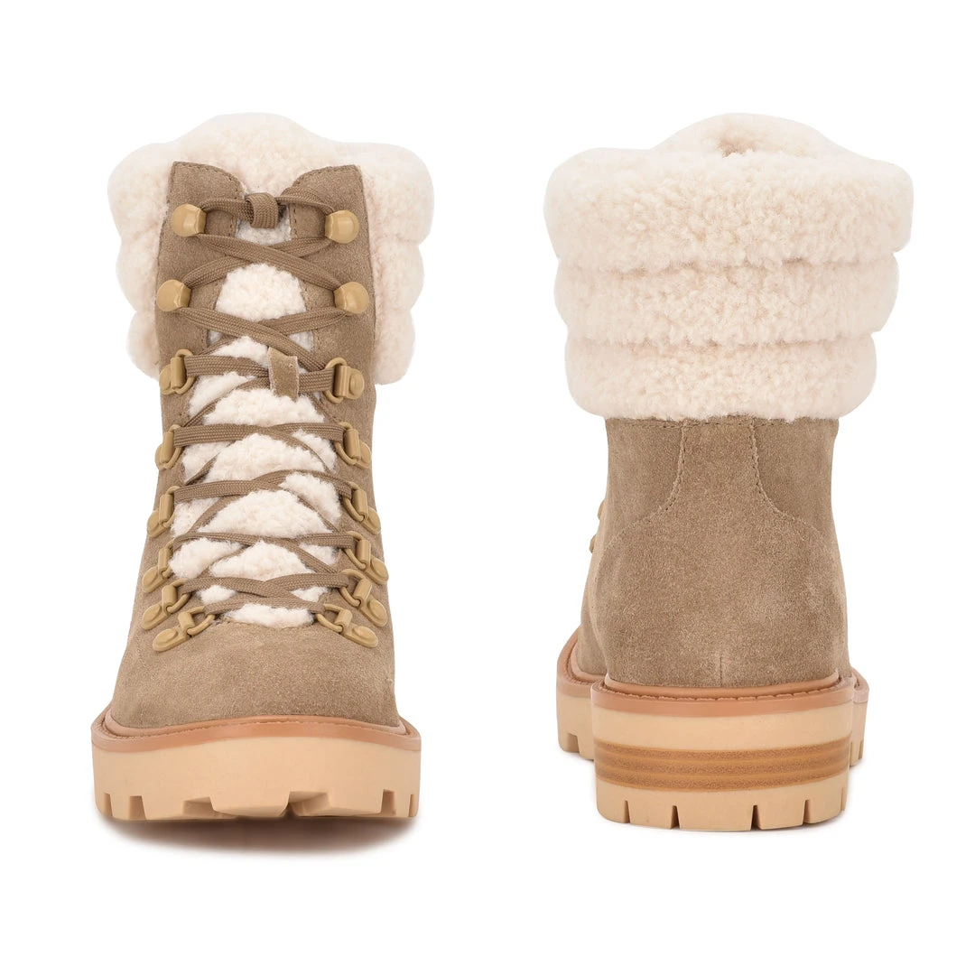 Nine West Rima Combat Lug Sole Booties Shoes 6 Nine West Rima Combat Lug Sole Booties Shoes