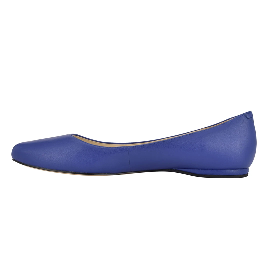 Nine West Speakup Almond Toe Flats 6 Nine West Speakup Almond Toe Flats