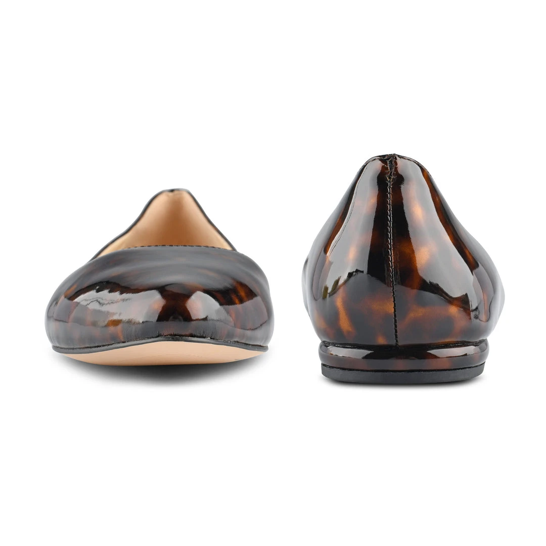 Nine West Speakup Almond Toe Flats 6 Nine West Speakup Almond Toe Flats