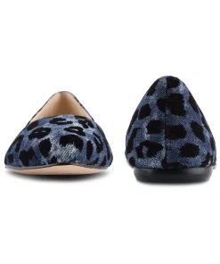 Nine West Speakup Almond Toe Flats