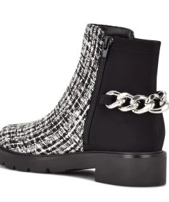 Nine West Talles Lug Sole Booties 9 Nine West Talles Lug Sole Booties