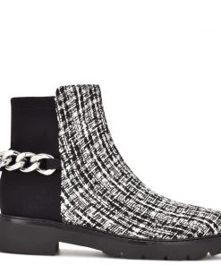 Nine West Talles Lug Sole Booties